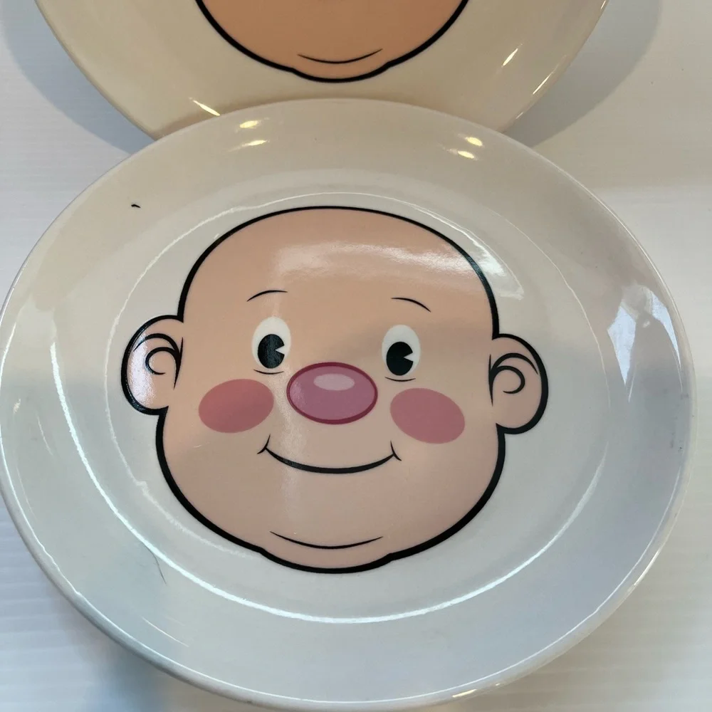 Set of 2: food face ceramic plates